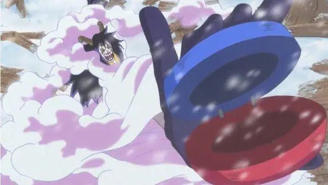 Caesar Clown using Gasu Gasu no Mi