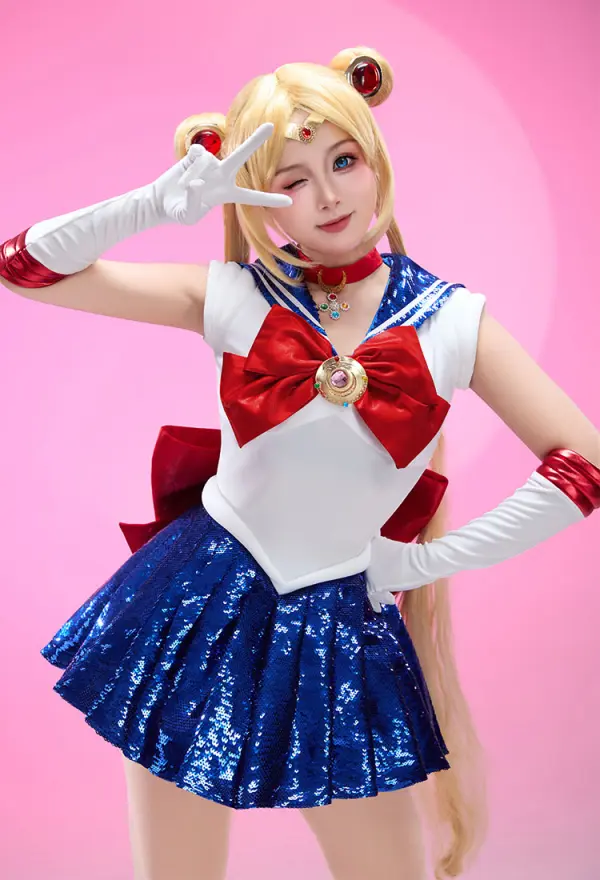 Sailor Moon cosplay