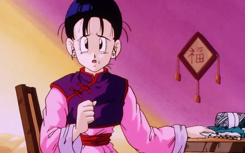 Future Chi-Chi with disheveled hair