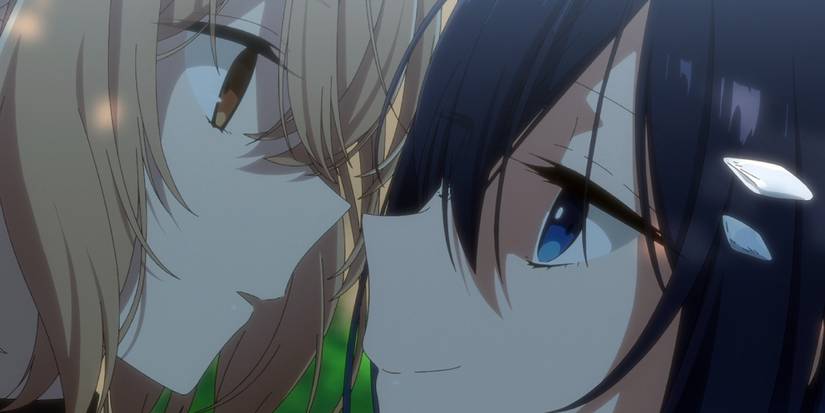 Shirou looks at Hinako in This Monster Wants to Eat Me