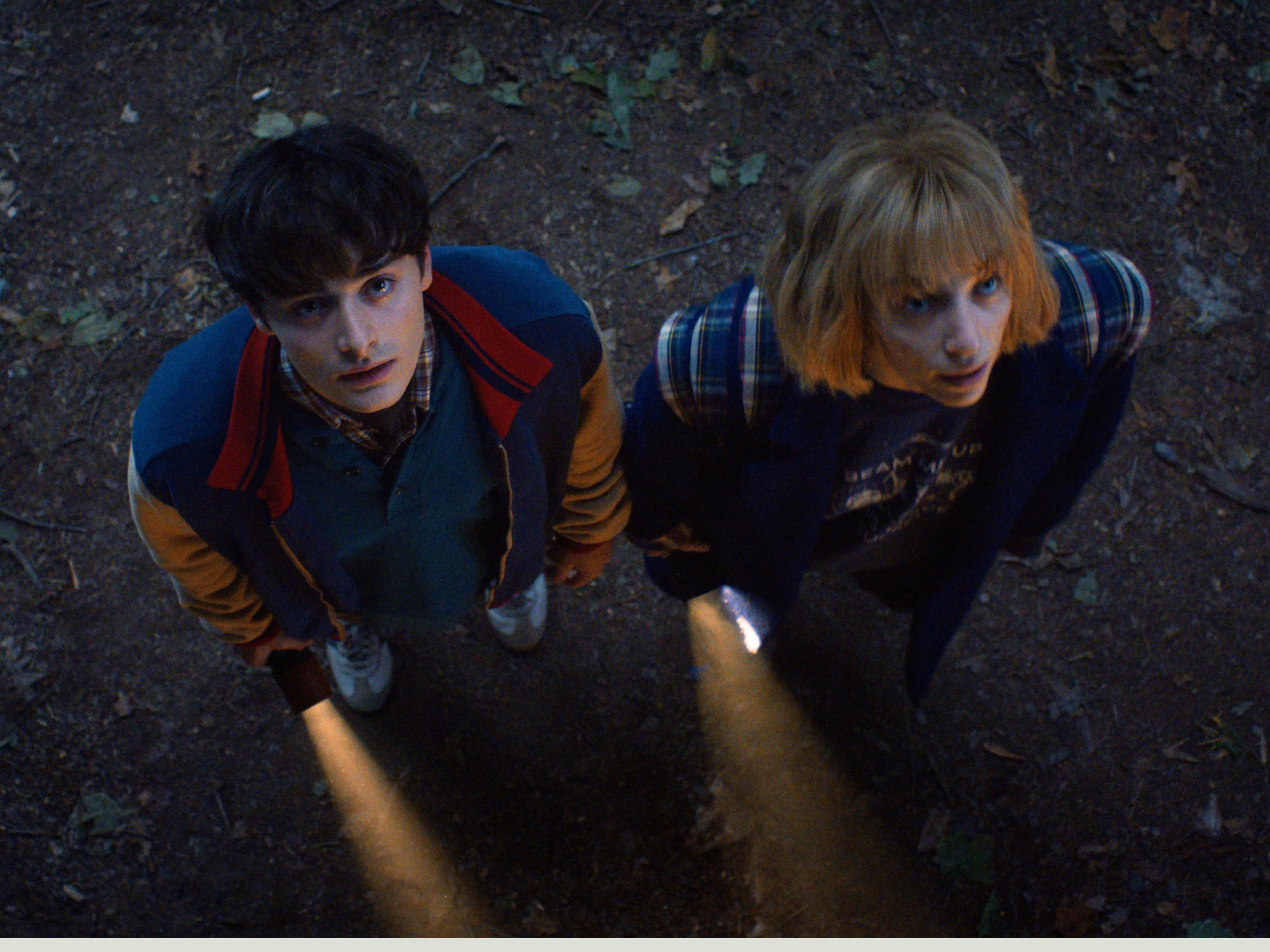 Will and Robin in Stranger Things
