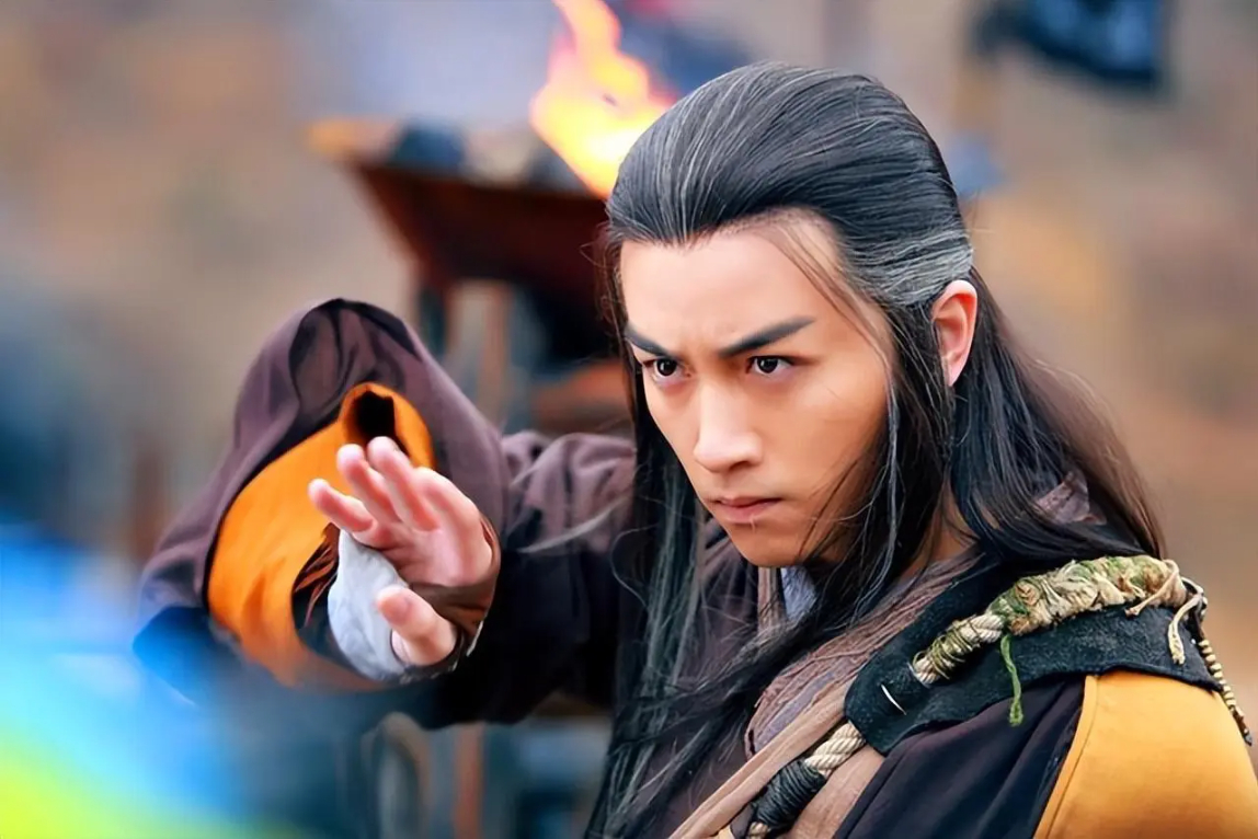 Yang Guo could launch surprise attacks or assassinate enemy leaders, disrupting their formations. (Photo: Sohu)
