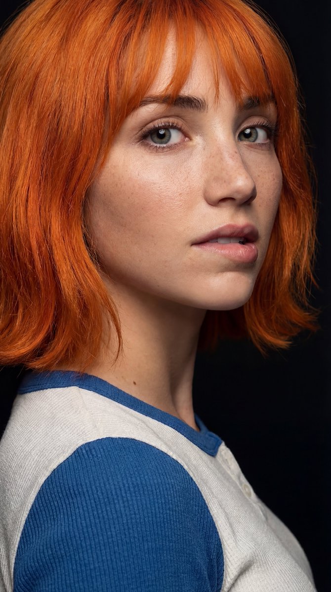 Emily Rudd portraying Nami