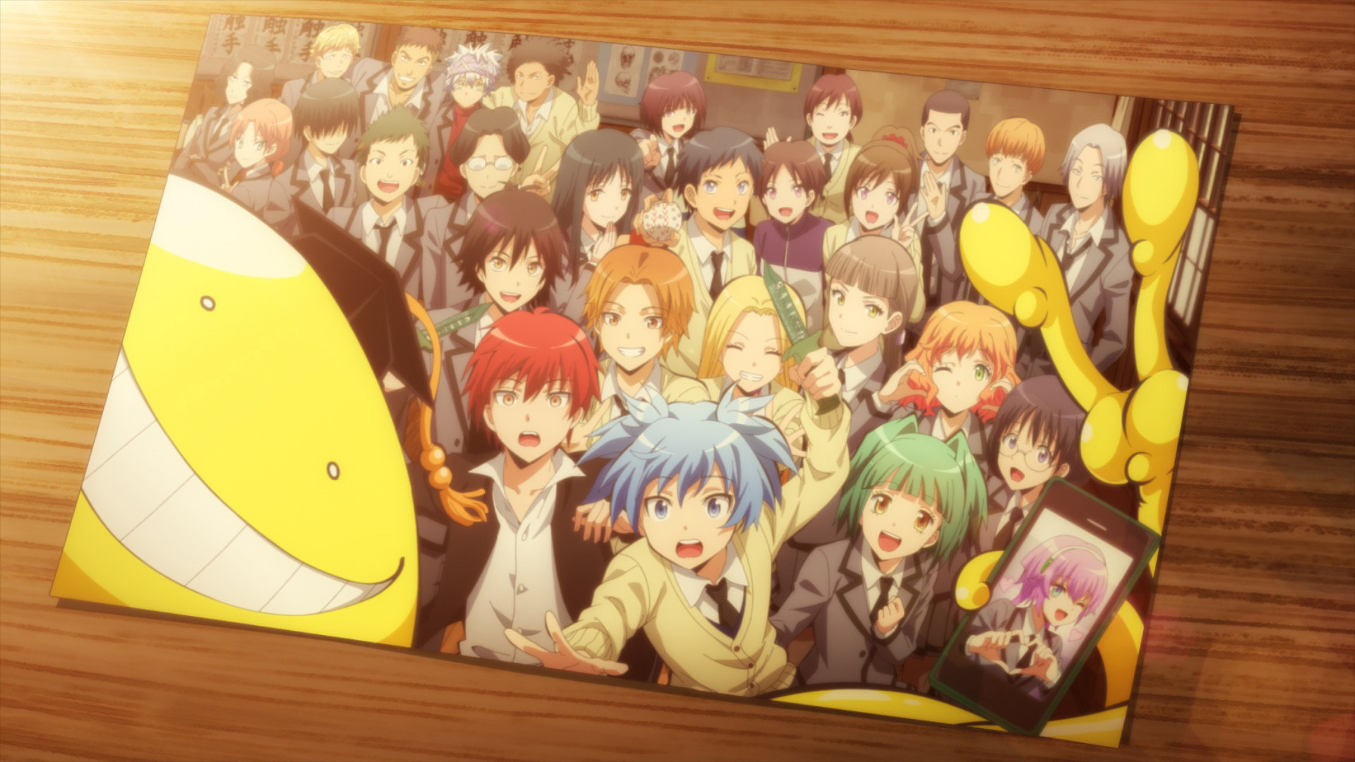 Koro-sensei saving Azusa and Hotaru