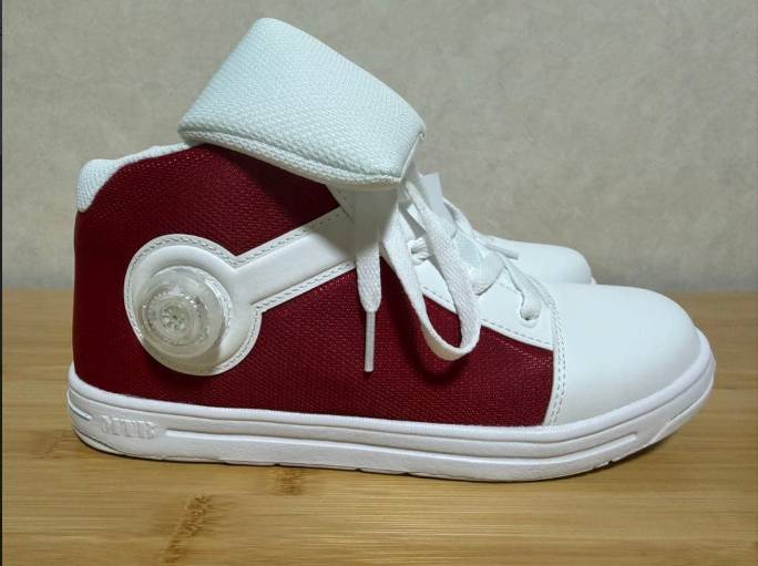 Power shoes inspired by Conan, produced by Achilles in collaboration with ShunSoku. Photo: ACHILLES